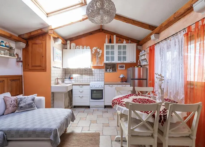 Tania Holiday home *